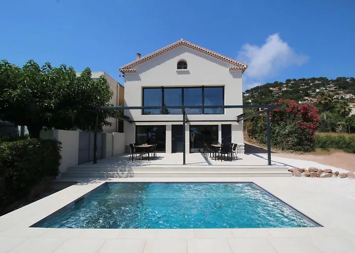 La Villa Dina